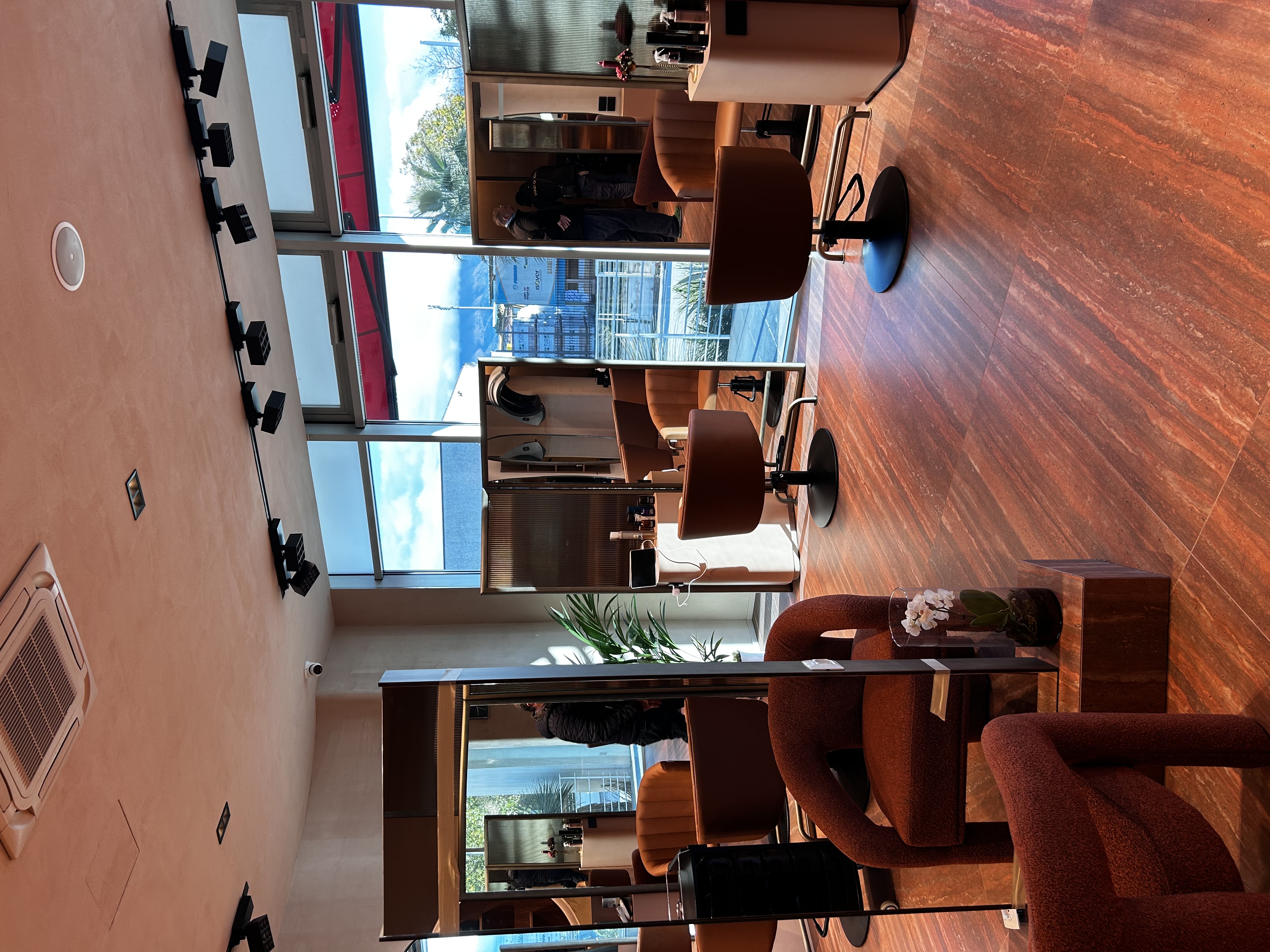 Sabatino Viola Hair Lounge